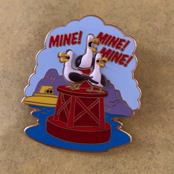 Walt Disney World Finding Nemo Gulls pin (2013) - Picture 1 of 3